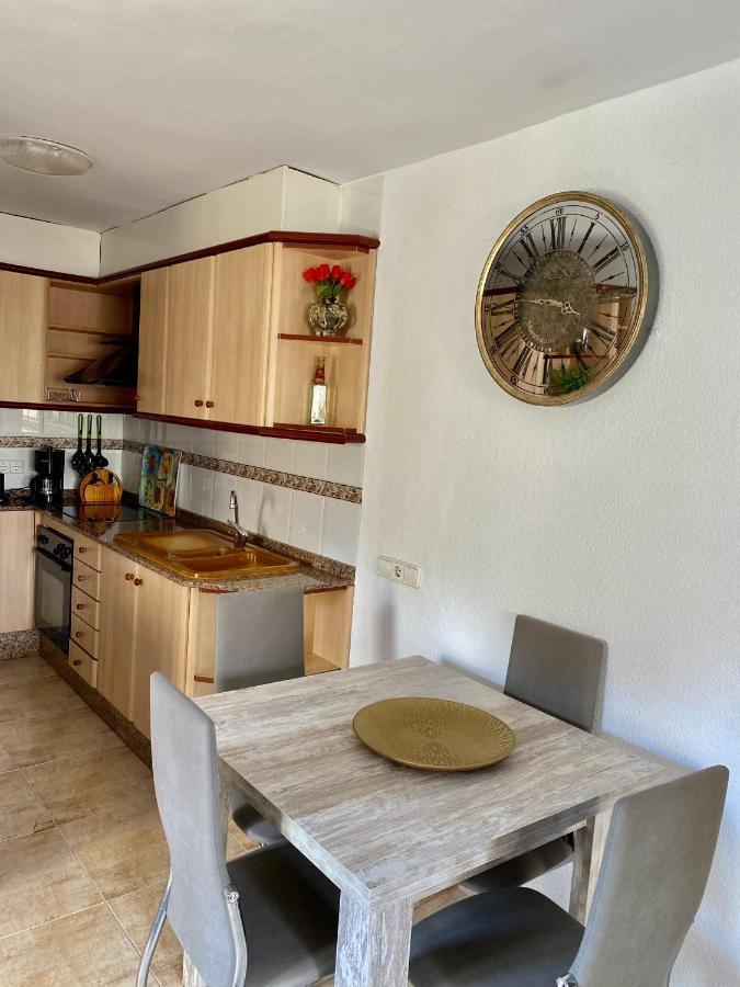 La Felicidad Vybdenia Apartment Exterior photo